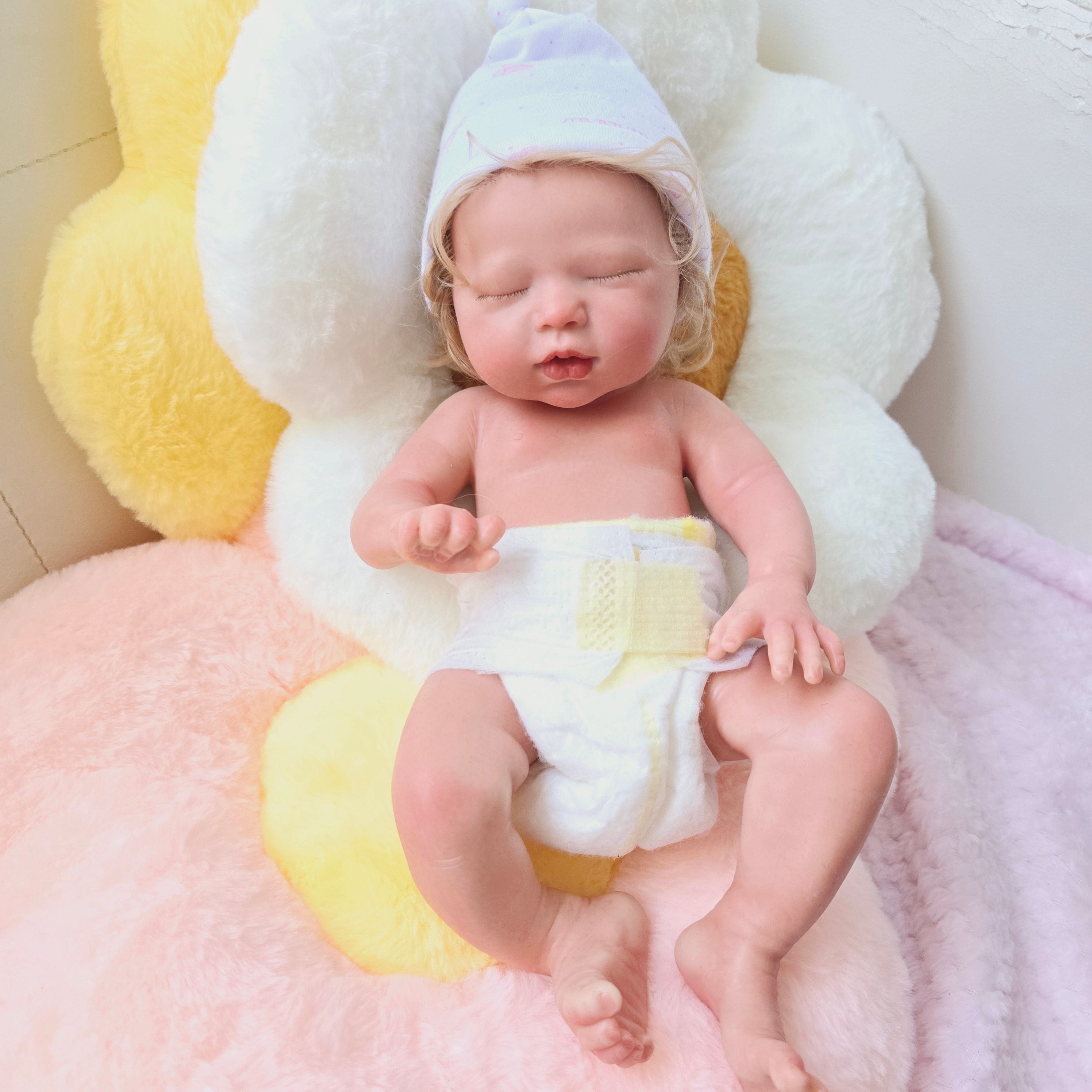 Bebé Reborn Silicona "Angela" con Ajuar "Efecto Nube" de Angora – El Abrazo Más Dulce