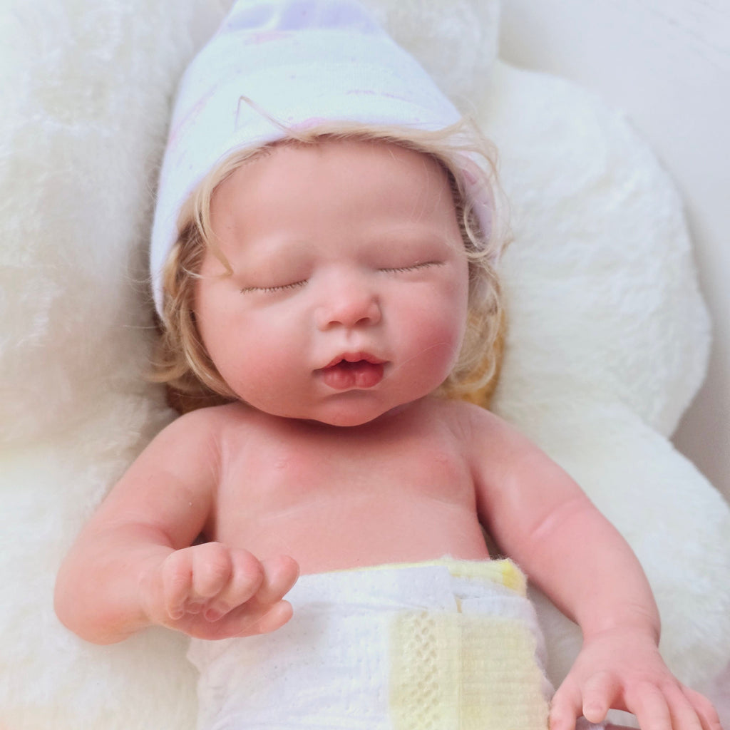 Bebé Reborn Silicona "Angela" con Ajuar "Efecto Nube" de Angora – El Abrazo Más Dulce