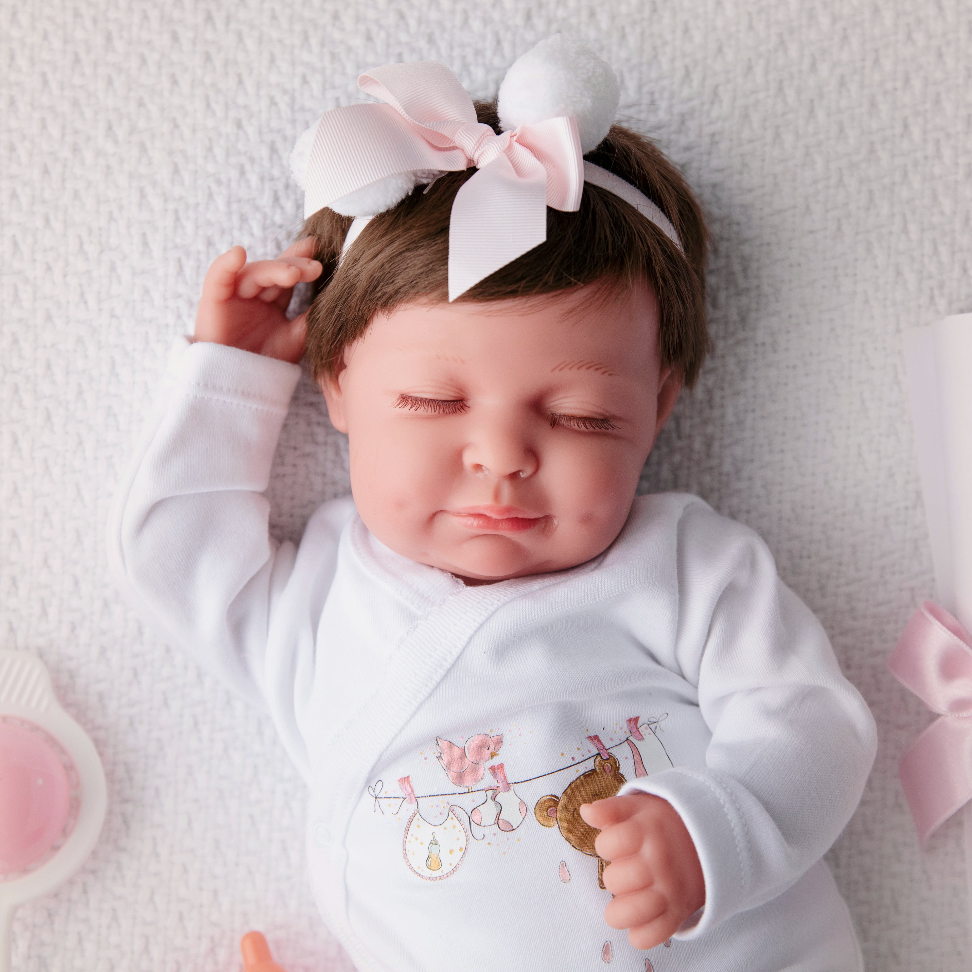 Bebe Reborn Muñeca Reborn Estrella- 48cm y 2kg - Vinilo Blando, Cuerpo Tela, Chupete Imantado y Caida de Cabeza