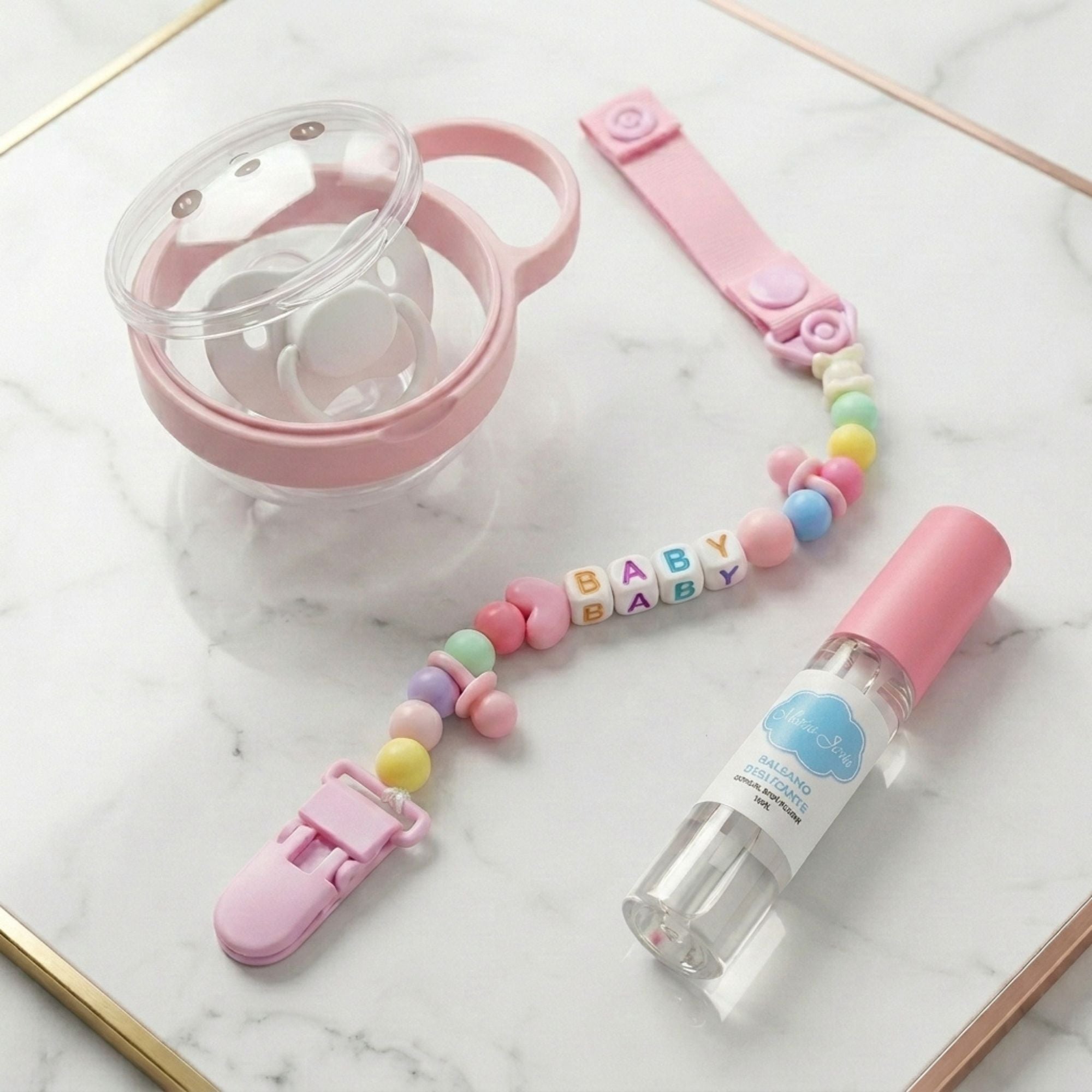 Set 4 en 1 "Dulce Paseo": Chupete, Chupetero y Lubricante para Bebés de Silicona (Miel, Adriana y Leo) 🍼